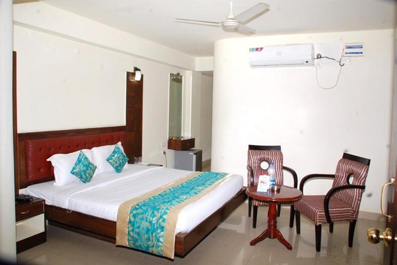 Hotel Clifton Hyderabad Exteriör bild